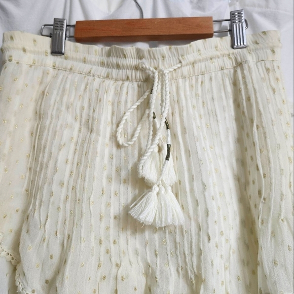 Boho style mini skirt. Size small. Firm On Price. Thank you. - Picture 4 of 12